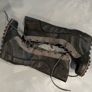 Sorel Cate the Great Wedge tall boots size 6